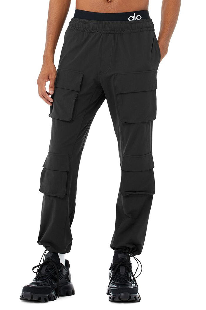 Black Alo Yoga Cargo Venture Men's Pants | 27496FHZW