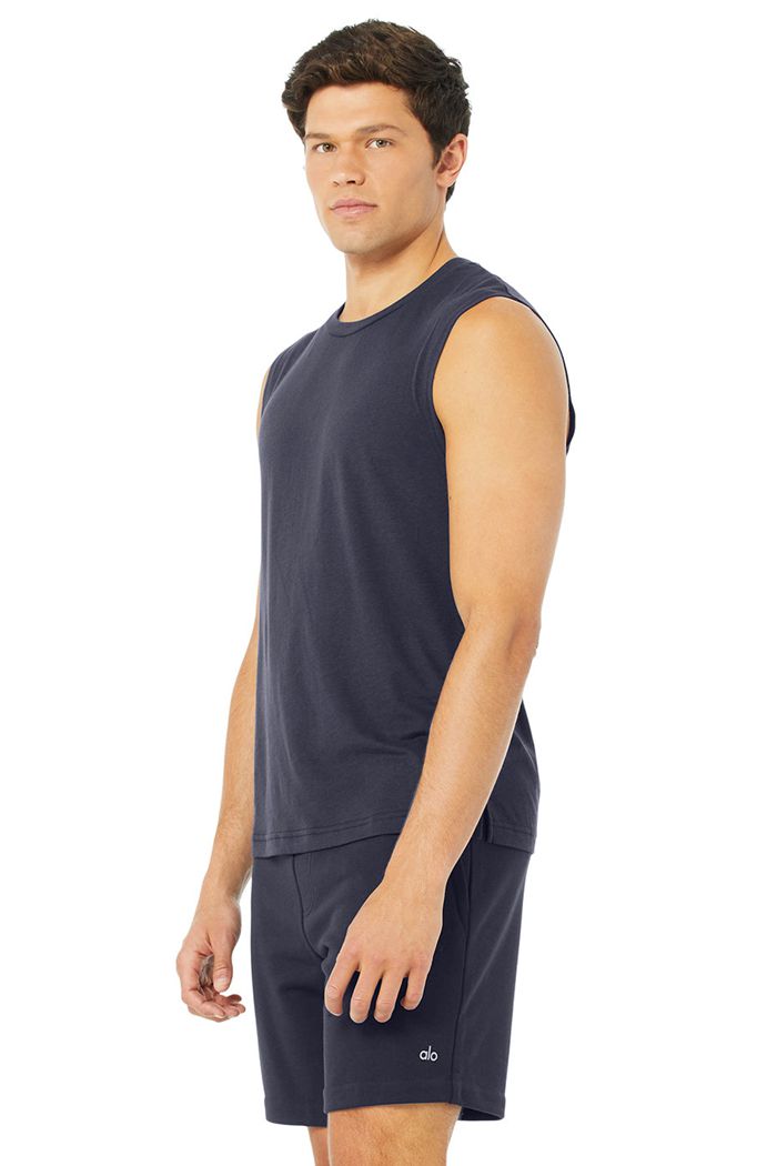 Black Alo Yoga The Triumph Muscle Men's Tank Tops | 32507HPFE