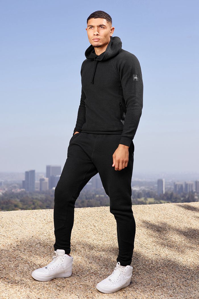 Black Alo Yoga Triumph Men's Hoodie | 28970FXPH