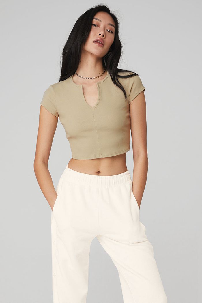 Brown Alo Yoga Ribbed Cropped Savvy Women's Short Sleeve | 51489ODLJ