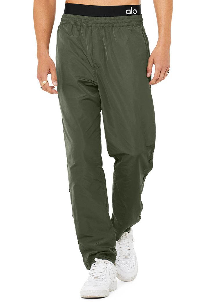 Dark Green Alo Yoga Legend Snap Men's Pants | 72149DSXE