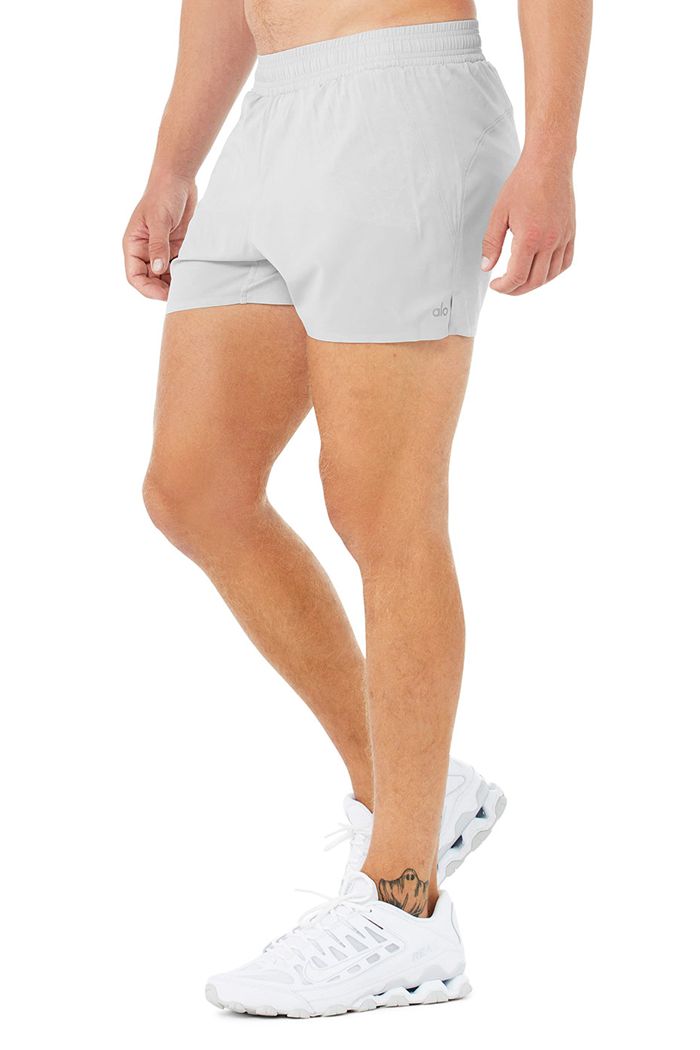 White Alo Yoga 5" Adapt Running Men's Short | 47861XKQZ