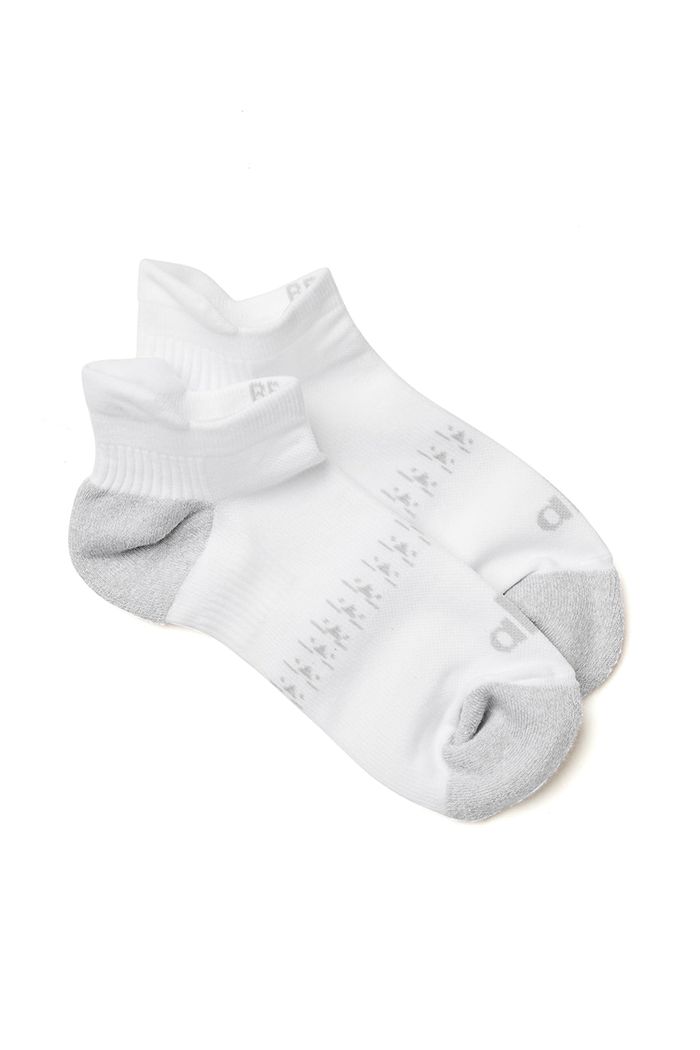 White Alo Yoga Performance Tab Women's Socks | 94870QECW