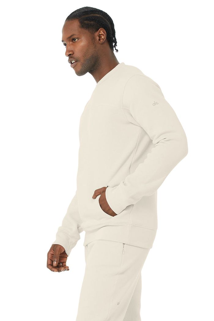 Beige Alo Yoga Base Sweatshirt Men\'s Long Sleeve | 09517AYDF