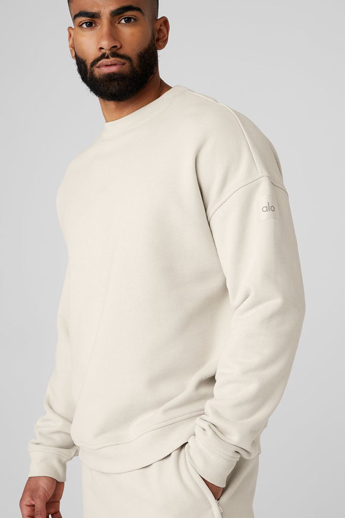 Beige Alo Yoga Renown Crew Neck Men's Pullover | 58196OPXU