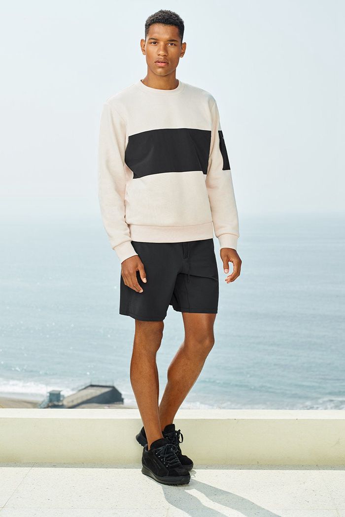 Beige Black Alo Yoga Traverse Men's Pullover | 91820EVSN