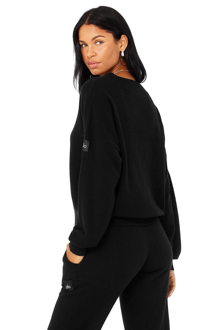 Black Alo Yoga Cashmere Jet Set V-Neck Women's Pullover | 09625QYJH