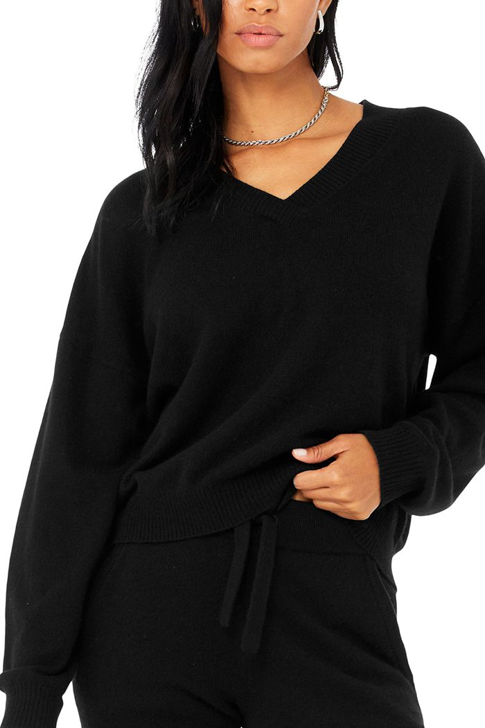 Black Alo Yoga Cashmere Jet Set V-Neck Women's Pullover | 09625QYJH