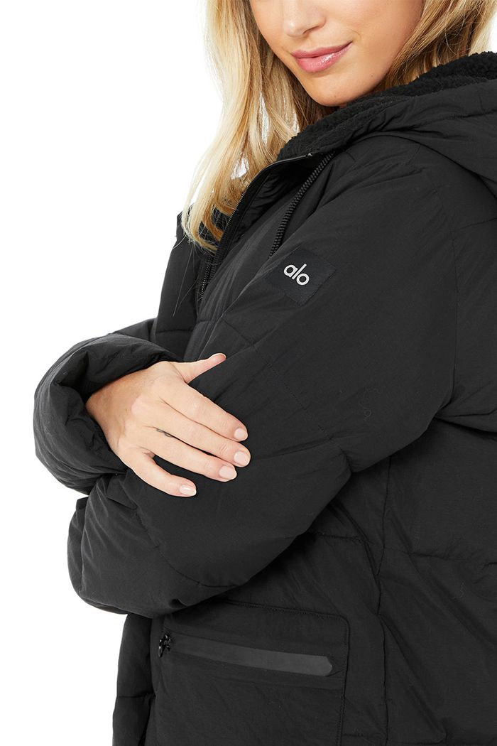 Black Alo Yoga Cypress Puffer Women's Jackets | 56431UFEW