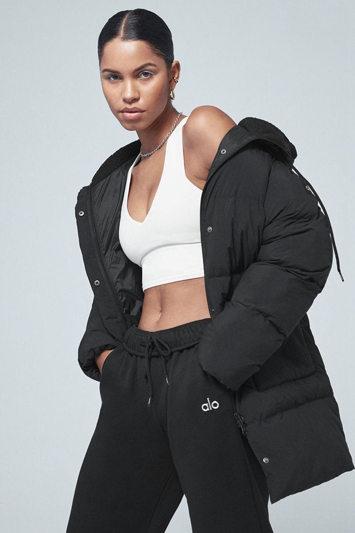 Black Alo Yoga Cypress Puffer Women's Jackets | 56431UFEW