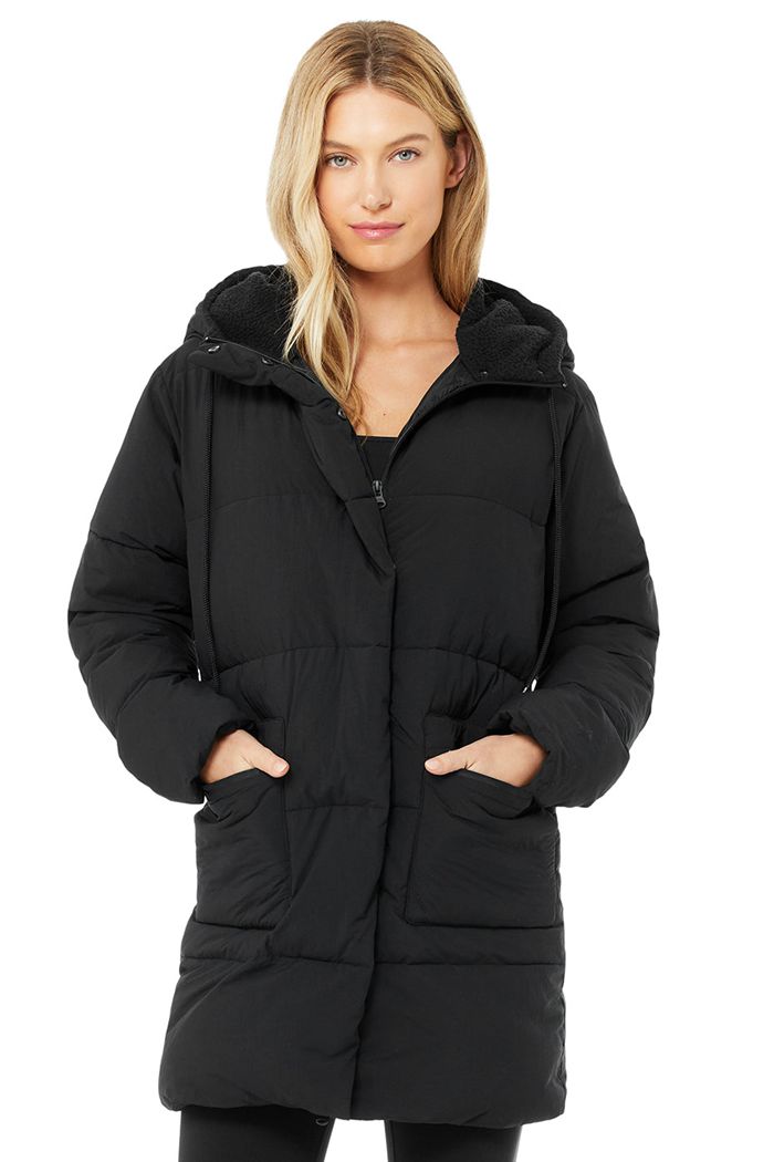 Black Alo Yoga Cypress Puffer Women\'s Jackets | 56431UFEW