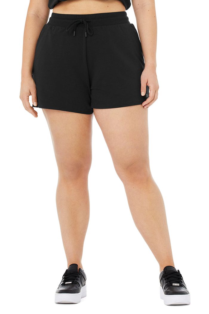 Black Alo Yoga Dreamy Women's Short | 80521HWGB