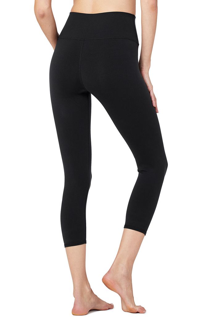 Black Alo Yoga High-Waist Airbrush Capri Women's Pants | 67839SZCW