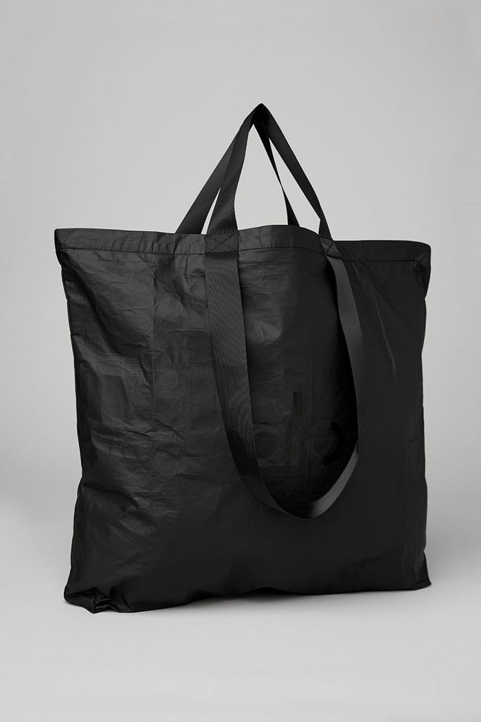 Black Alo Yoga Keep It Dry Packable Tote Women's Bags | 32987UJXV