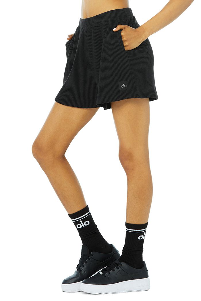 Black Alo Yoga Muse Women's Short | 58730XWKI