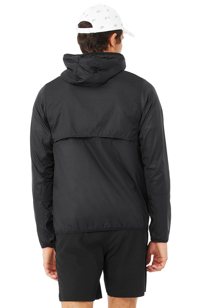 Black Alo Yoga Repeat Running Men's Jackets | 57984PDWC