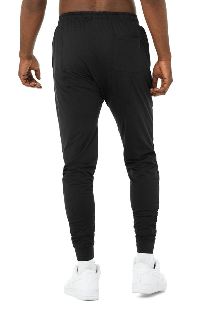 Black Alo Yoga Revitalize Men's Pants | 74135KBYI