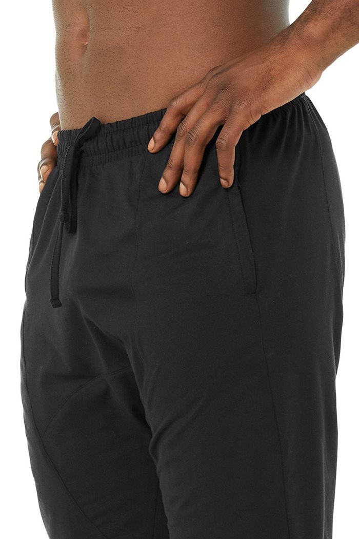 Black Alo Yoga Revitalize Men's Pants | 74135KBYI