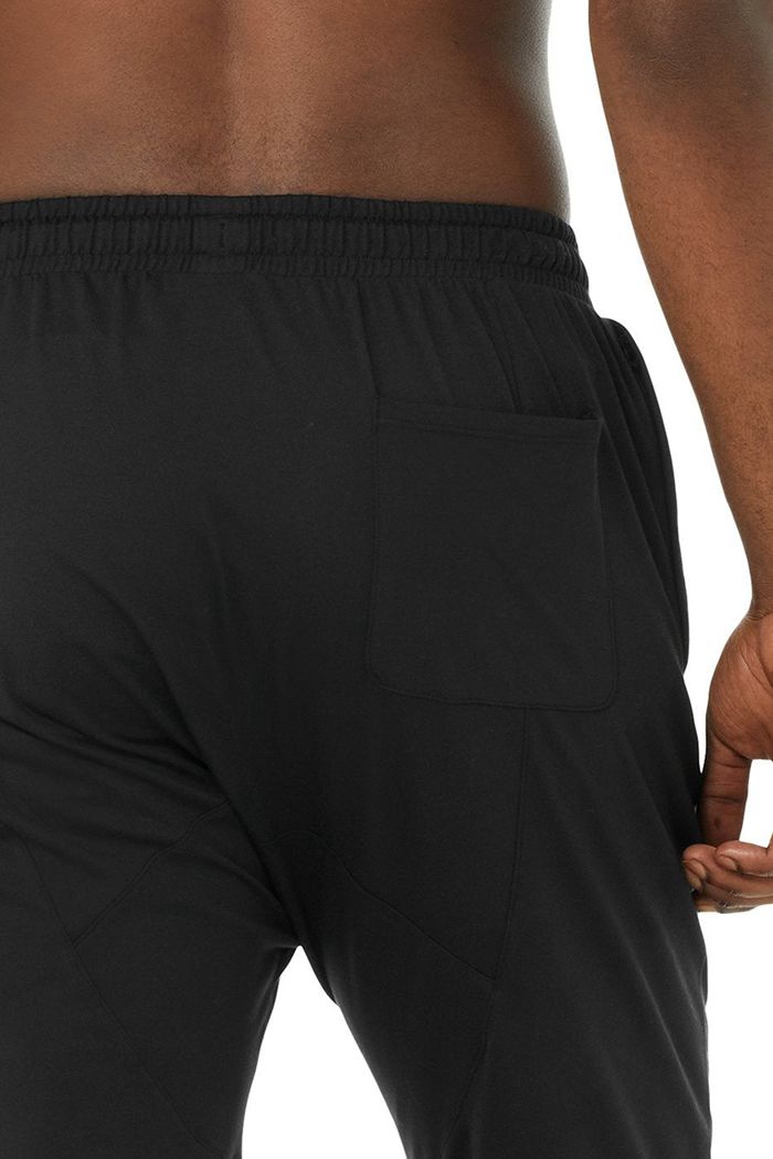 Black Alo Yoga Revitalize Men's Pants | 74135KBYI