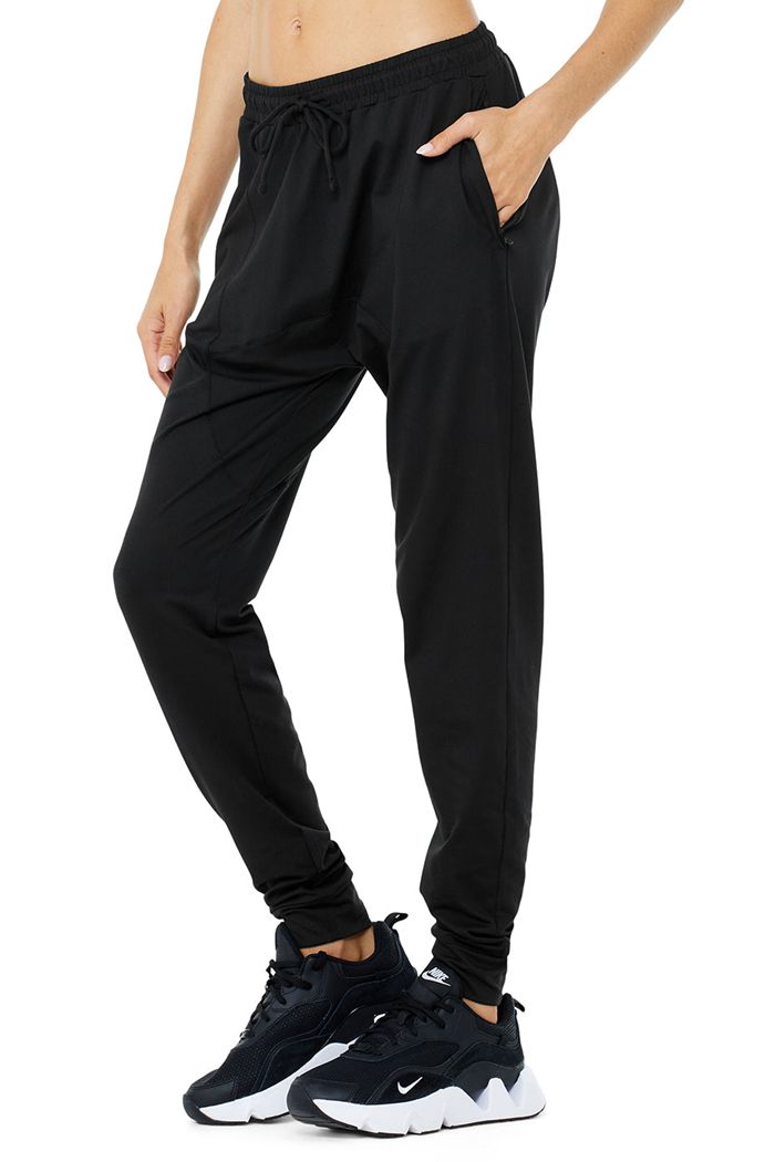 Black Alo Yoga Revitalize Women's Pants | 42376SLNY