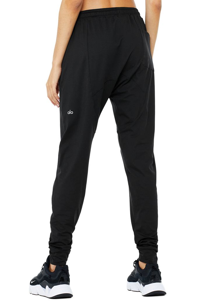 Black Alo Yoga Revitalize Women's Pants | 42376SLNY