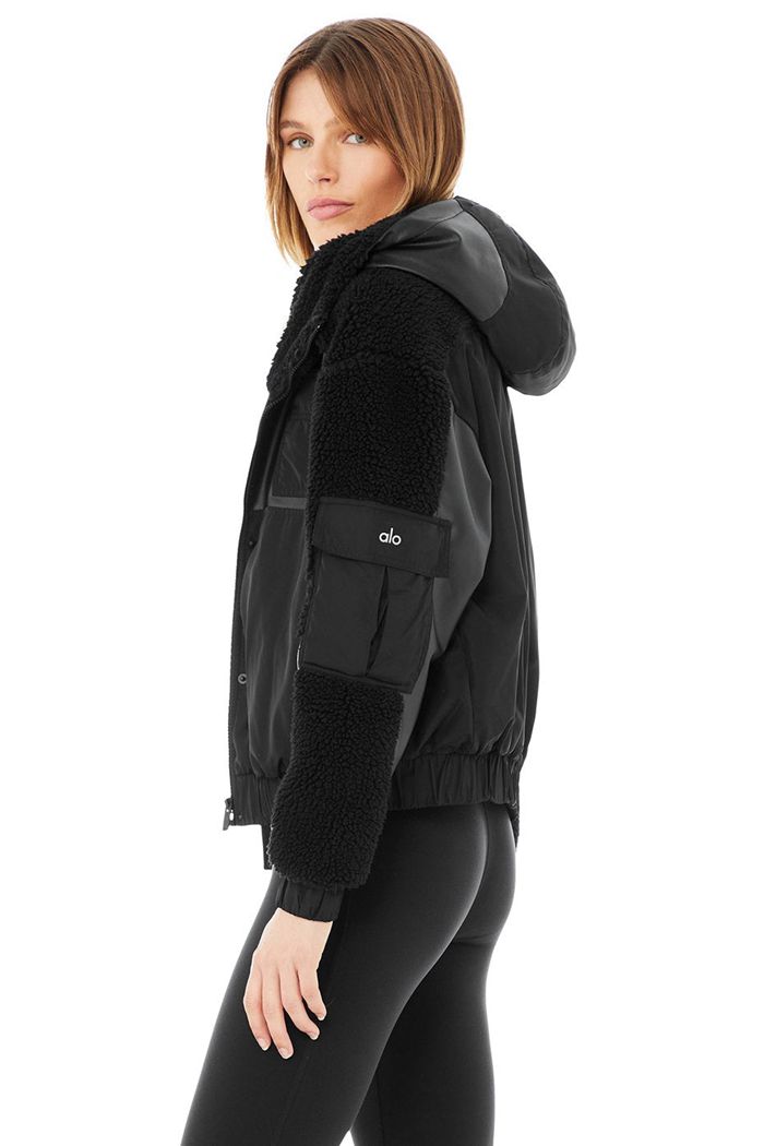 Black Alo Yoga Sherpa Utility Gear Women's Jackets | 60379YKFH