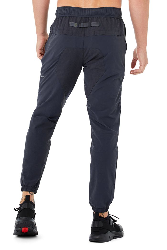 Black Alo Yoga Talus Tech Men's Pants | 76340LZJH