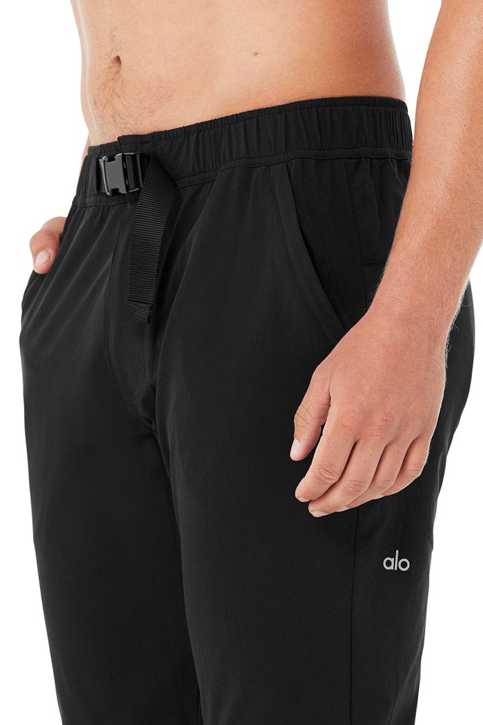 Black Alo Yoga Talus Tech Men's Pants | 85761AKUT