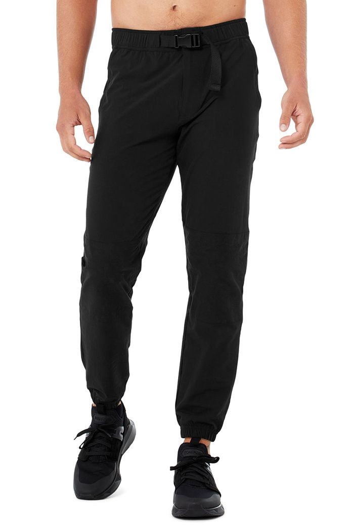 Black Alo Yoga Talus Tech Men\'s Pants | 85761AKUT