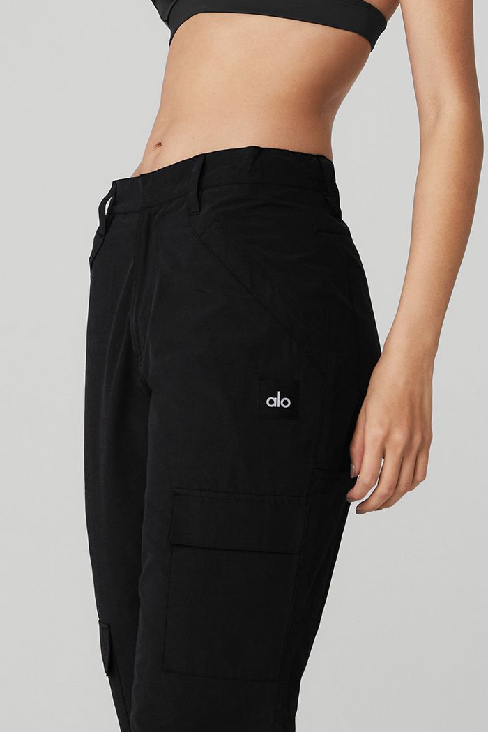 Black Alo Yoga The Edge Women's Trousers | 14736JEWR