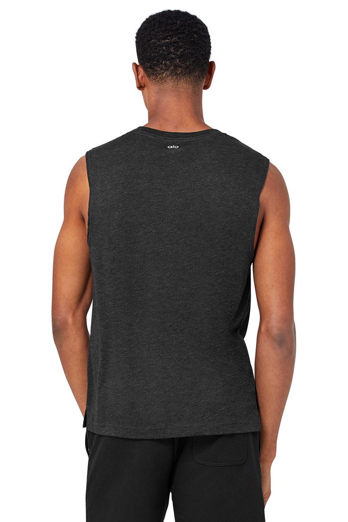 Black Alo Yoga The Triumph Muscle Men's Tank Tops | 37452AFEY