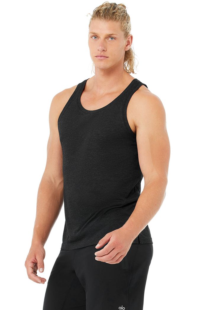 Black Alo Yoga Triumph Men's Vest | 92564HTIF