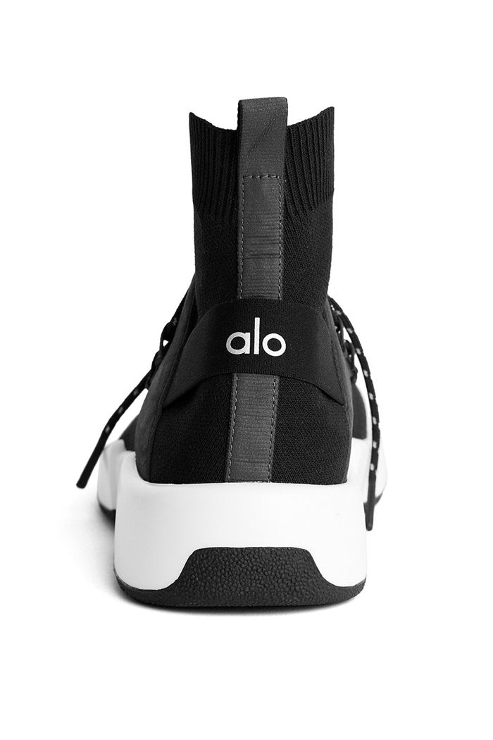 Black Alo Yoga Wanderer Sneaker Women's Shoes | 19702SUKB