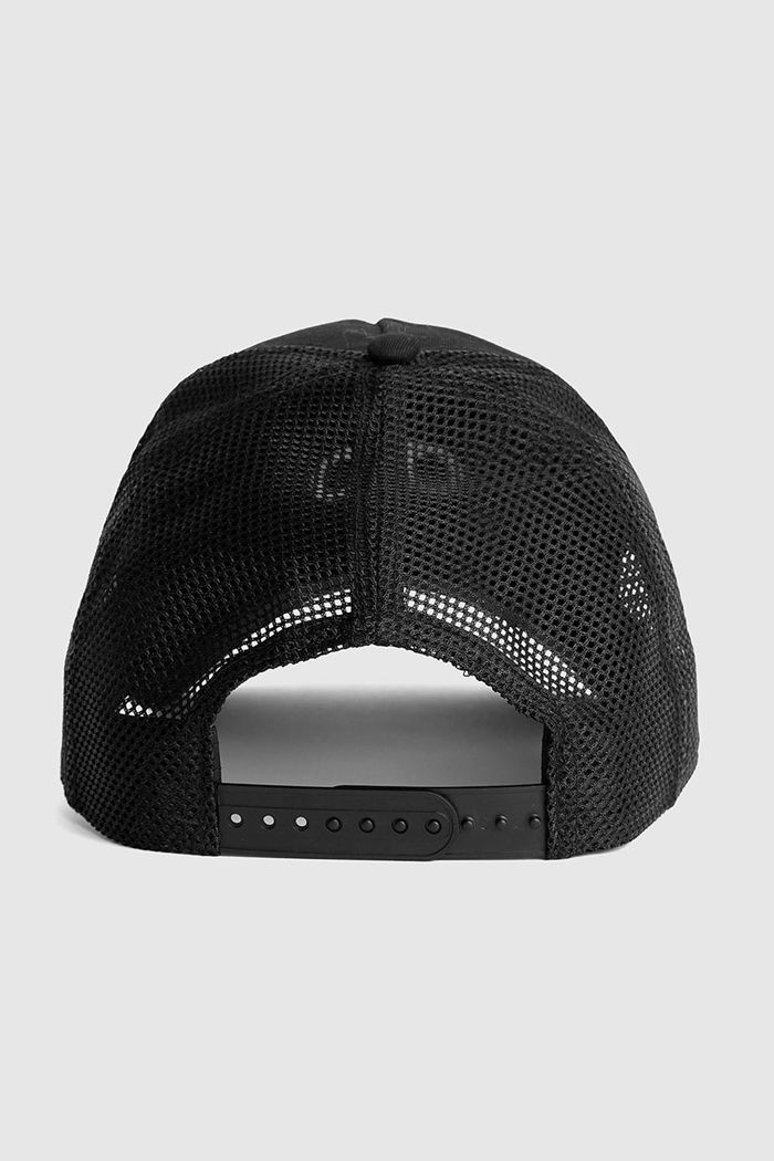 Black White Alo Yoga District Trucker Men's Hats | 23015RMOU