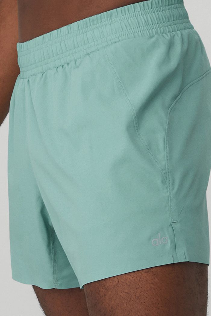 Blue Alo Yoga 5'' Adapt Running Men's Short | 04529MQKN