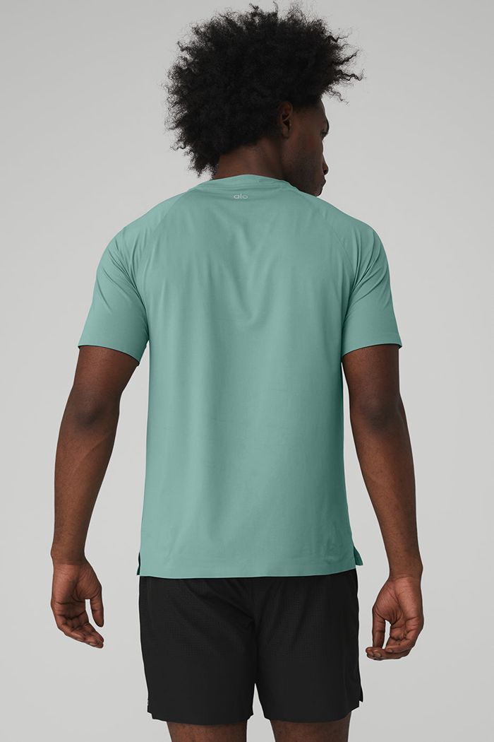 Blue Alo Yoga Idol Performance Tee Men's Short Sleeve | 76385MJER