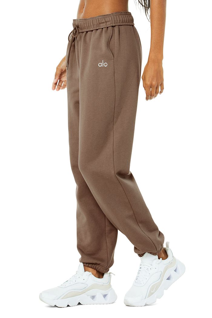 Brown Alo Yoga Accolade Sweat Women's Pants | 15308MAKH