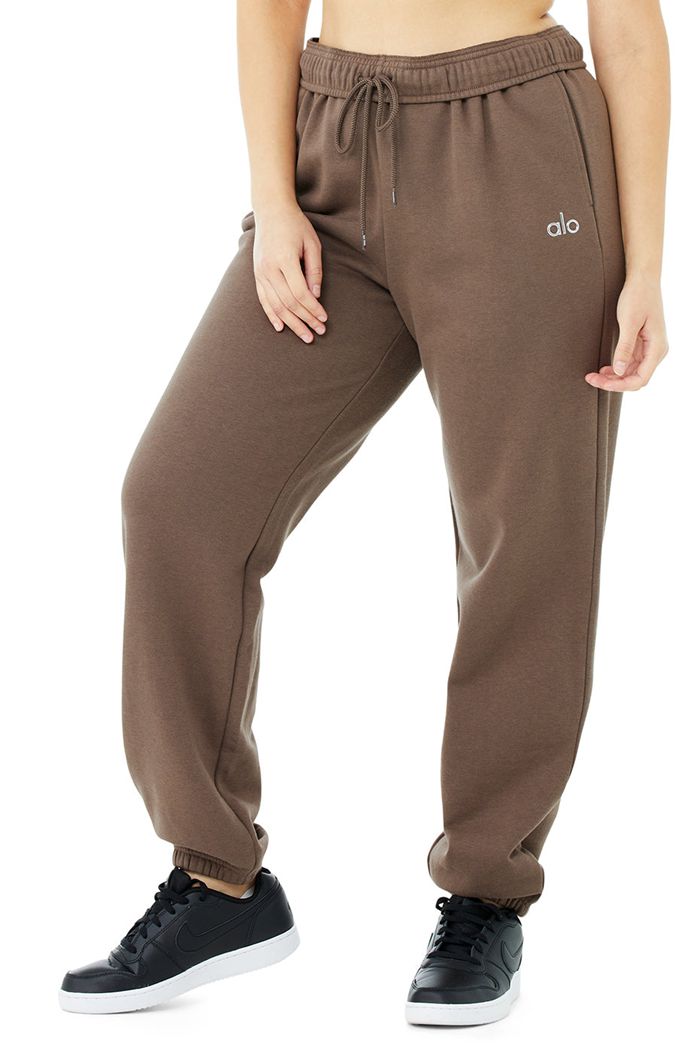 Brown Alo Yoga Accolade Sweat Women's Pants | 15308MAKH