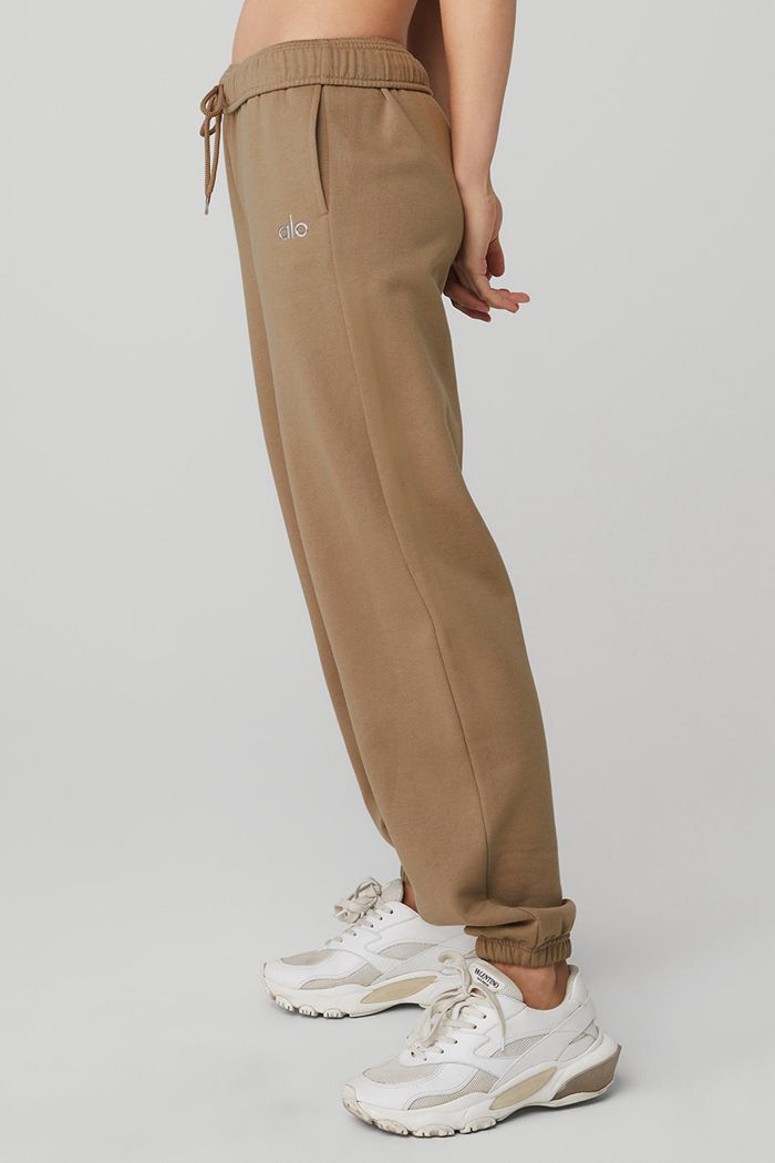 Brown Alo Yoga Accolade Sweat Women's Pants | 70169BSQI