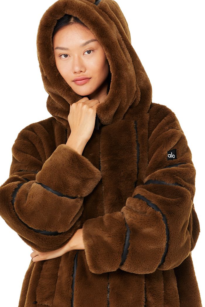 Chocolate Alo Yoga Knock Out Faux Fur Women's Jackets | 80154YRUC