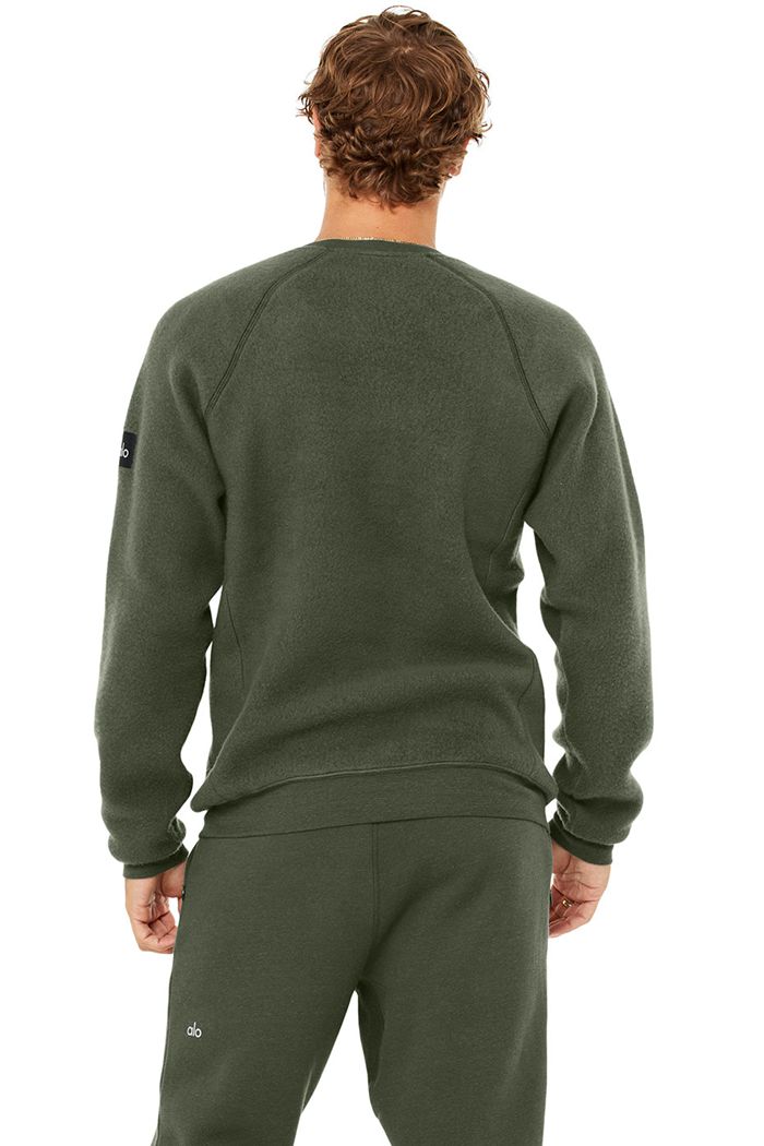 Dark Green Alo Yoga Triumph Crew Neck Sweatshirt Men's Long Sleeve | 71856UTVB