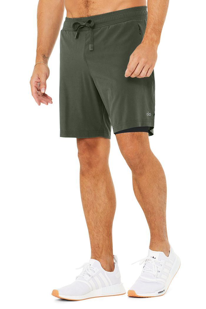 Dark Green Black Alo Yoga 7\'\' Unity 2 In 1 Men\'s Short | 75384WDXG