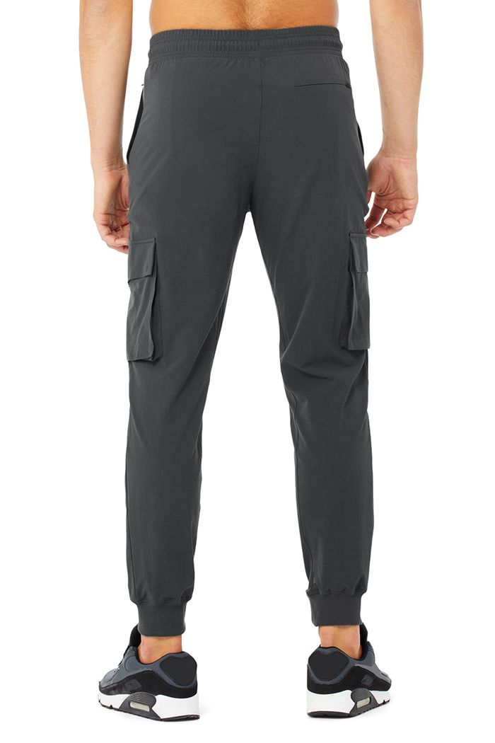 Dark Grey Alo Yoga Cargo Division Field Men's Pants | 75203VCUX