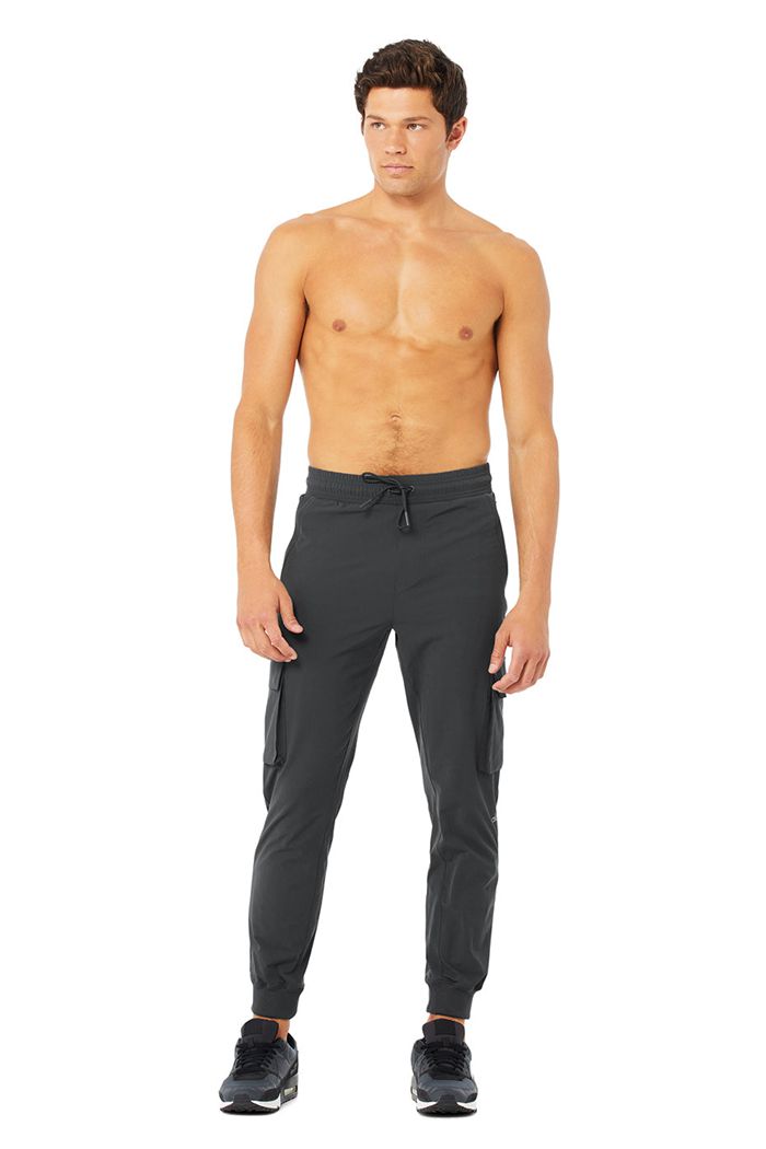 Dark Grey Alo Yoga Cargo Division Field Men's Pants | 75203VCUX