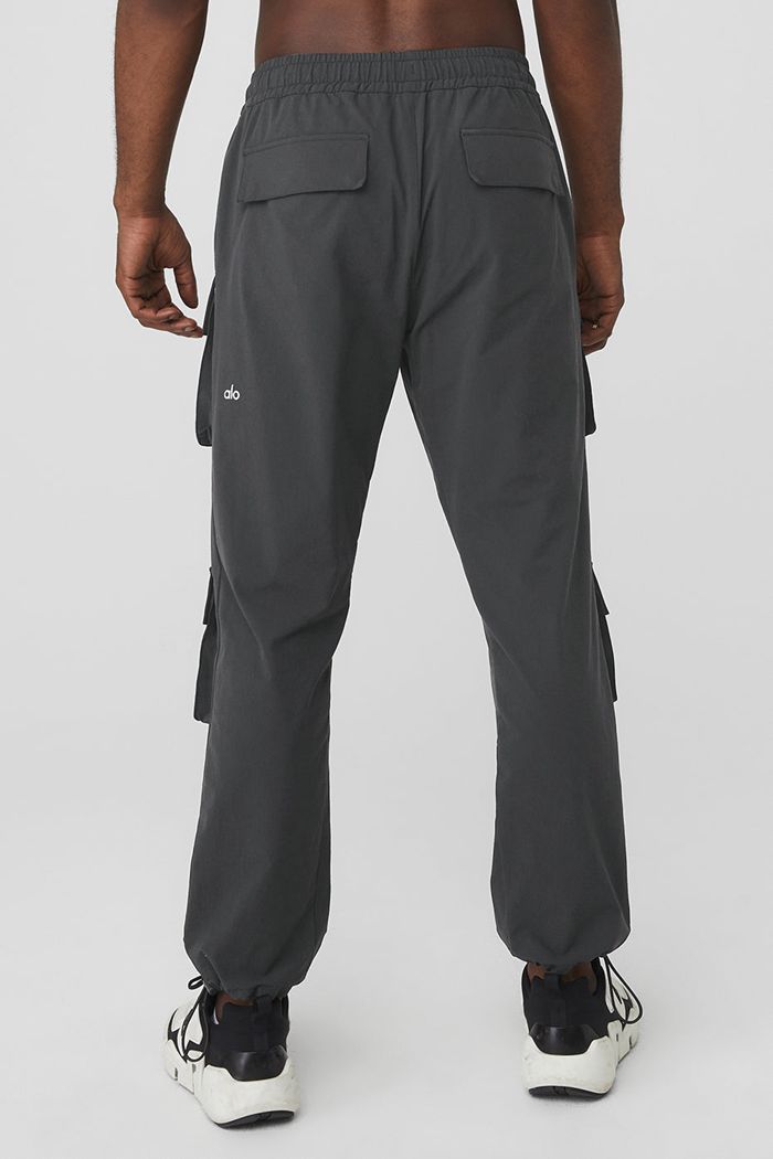 Dark Grey Alo Yoga Cargo Venture Men's Pants | 71648DRKG