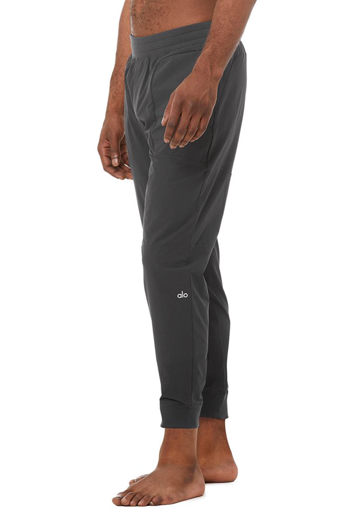 Dark Grey Alo Yoga Co-Op Men\'s Pants | 03126FGRT