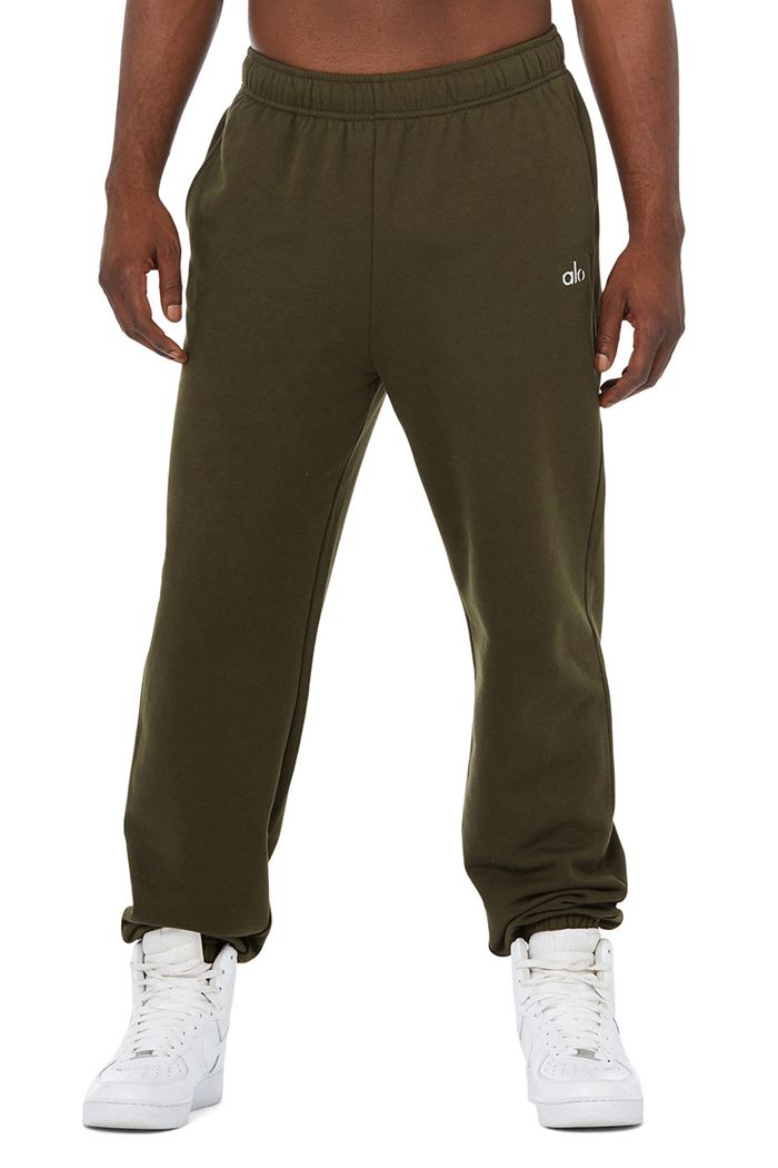 Dark Olive Alo Yoga Accolade Sweat Men\'s Pants | 23740VIMQ