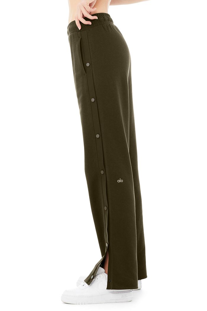 Dark Olive Alo Yoga Courtside Tearaway Snap Women's Pants | 83497ENLX