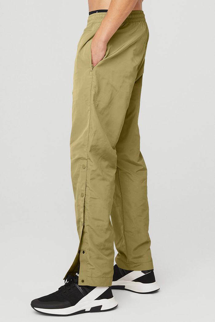 Green Alo Yoga Legend Snap Men's Pants | 24613GIKN