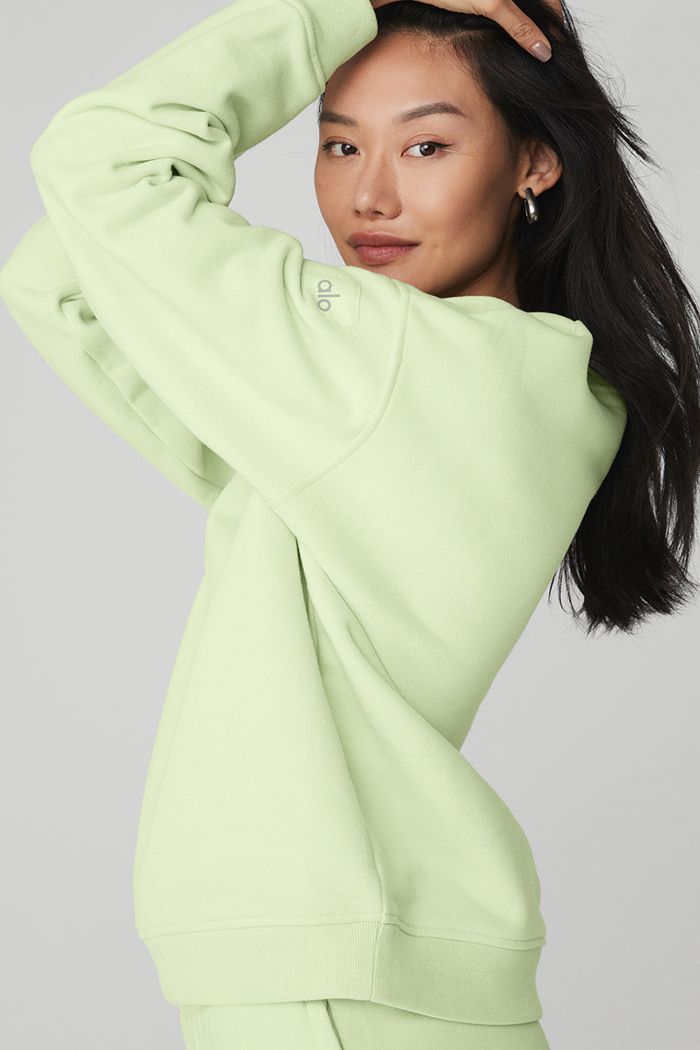 Green Alo Yoga Renown Crew Neck Women's Pullover | 35016BCXN